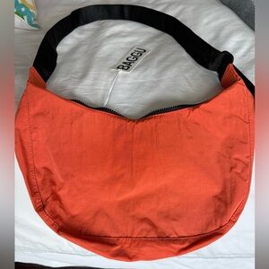 Baggu Medium Nylon Crescent Bag